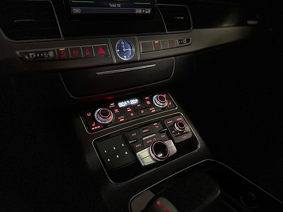 Audi A8 25 of 29
