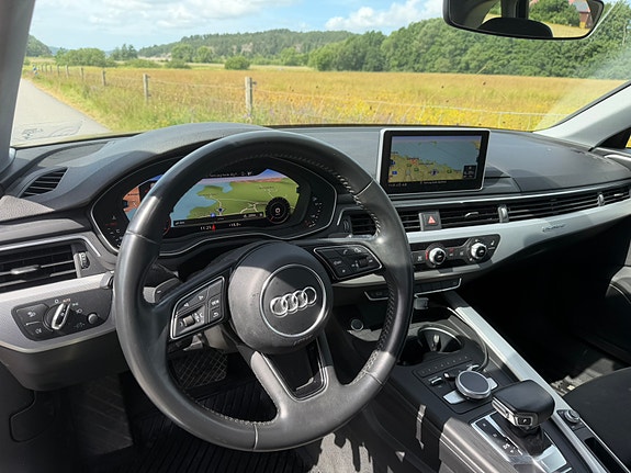Audi A4 7 of 14