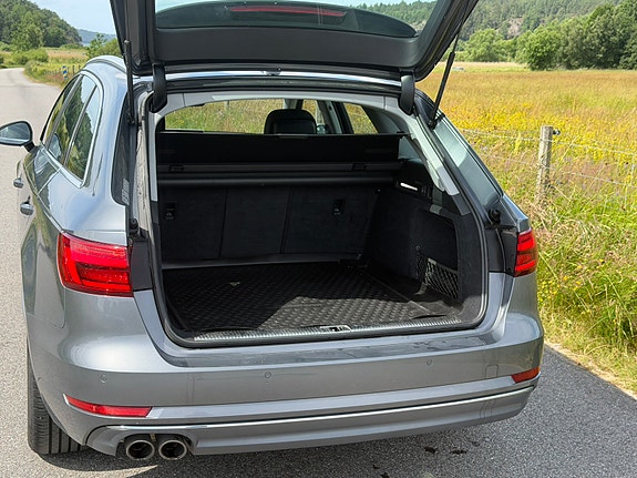 Audi A4 6 of 14