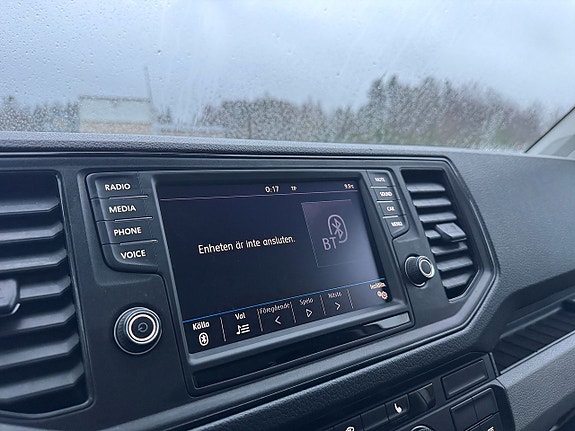 Volkswagen Crafter 13 of 16