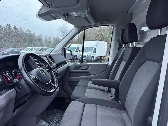 Volkswagen Crafter 8 of 16