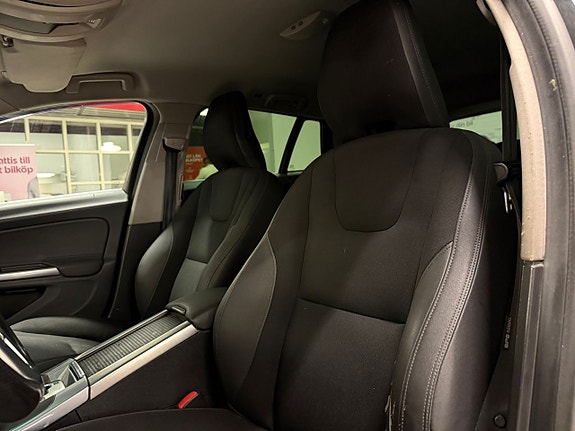 Volvo V60 9 of 17