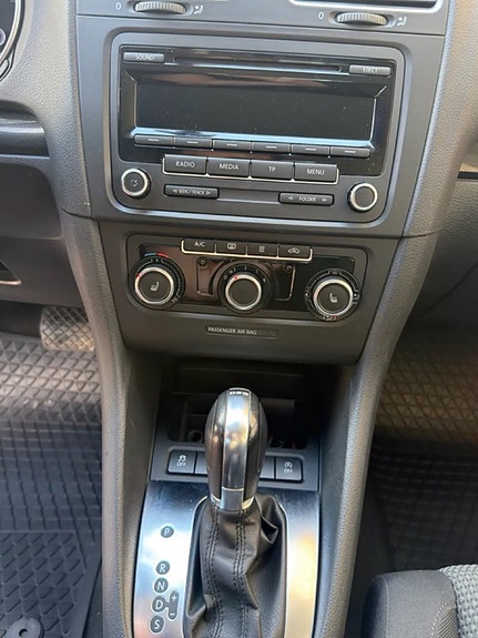 Volkswagen Golf I 9 of 12