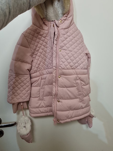 Product image 16 of 17