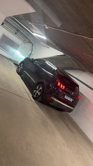 Peugeot 3008 4 of 5
