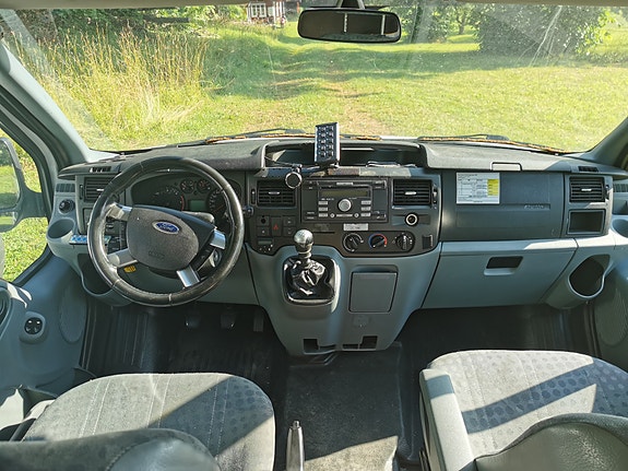 Ford Transit 5 of 12