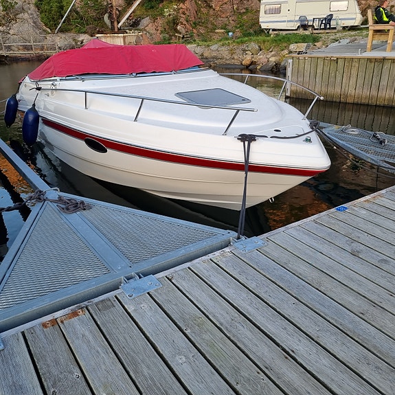 Chaparral 245 SSI 5,7 Efi 3 of 3