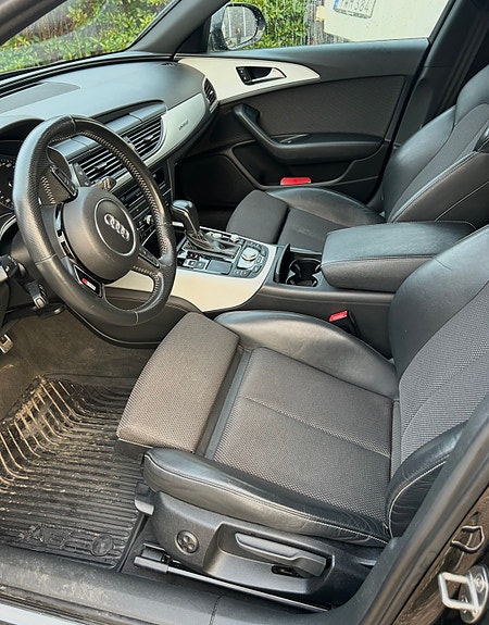 Audi A6 4 of 5
