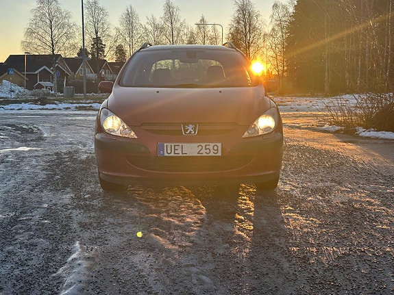 Peugeot 307