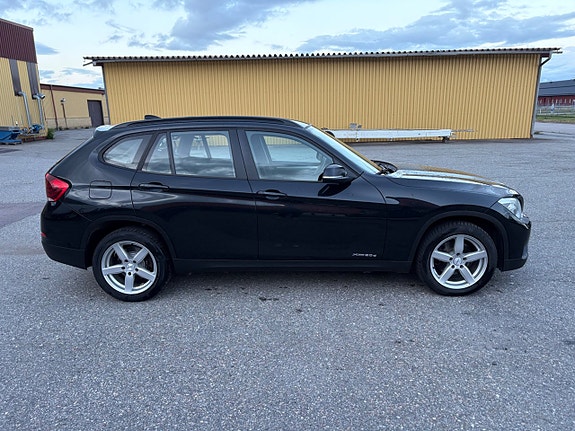 BMW X1 4 of 14