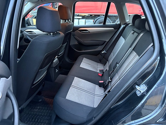 BMW X1 13 of 14