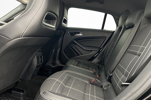 Mercedes-Benz CLA200 d 21 of 23