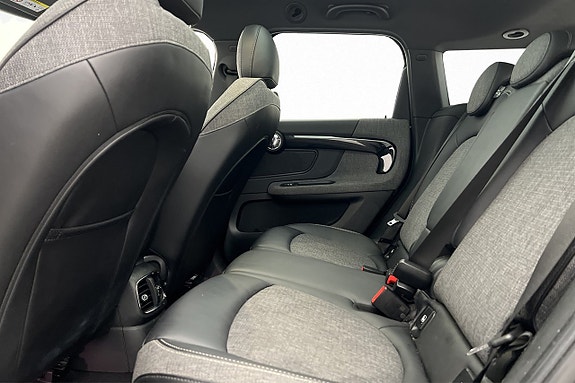 MINI Countryman SE 25 of 30