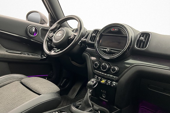 MINI Countryman SE 24 of 30