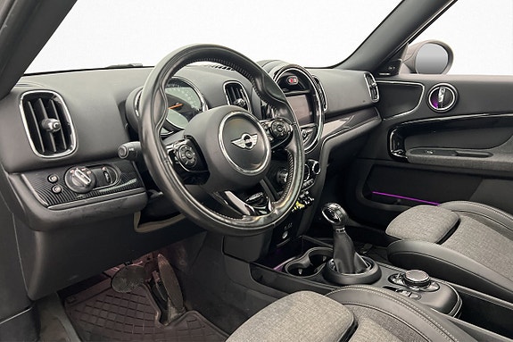MINI Countryman SE 8 of 30