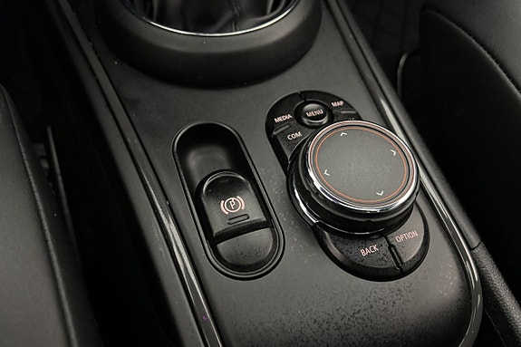 MINI Countryman SE 22 of 30