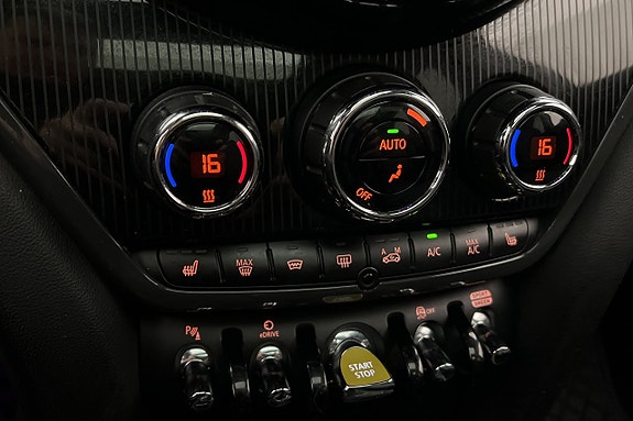 MINI Countryman SE 19 of 30