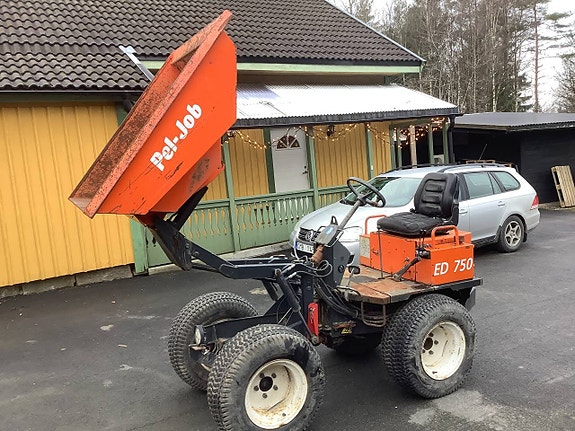 Höglyftande minidumper volvo ed750 4wd diesel