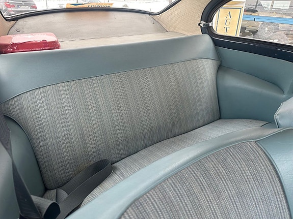 Volvo PV 8 of 8