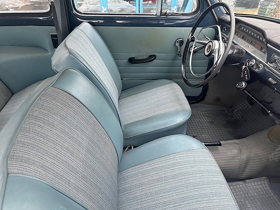 Volvo PV 7 of 8