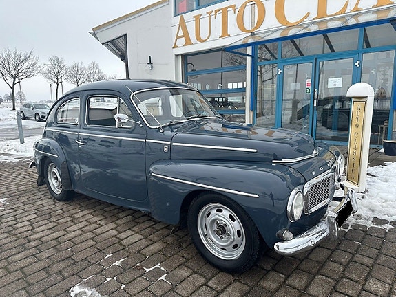 Volvo PV 2 of 8