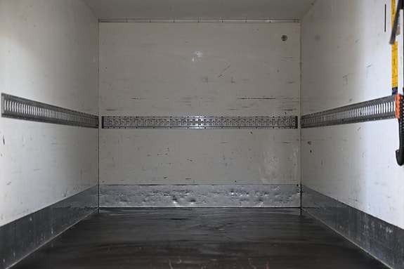 Volkswagen Crafter 18 of 30