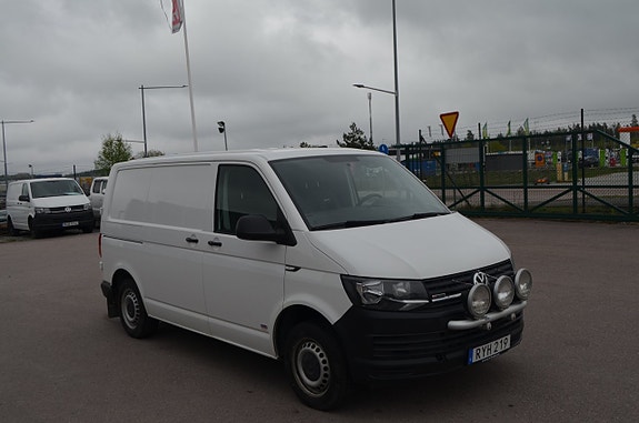 Volkswagen Transporter 10 of 16