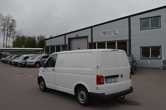 Volkswagen Transporter 4 of 5