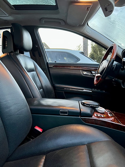 Mercedes-Benz S500 12 of 17