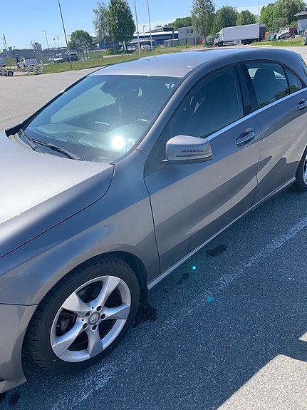 Mercedes-Benz A180 4 of 4