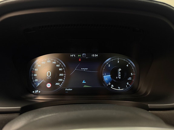 Volvo V90 Cross Country - 21