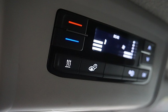 Volkswagen Transporter 14 of 19