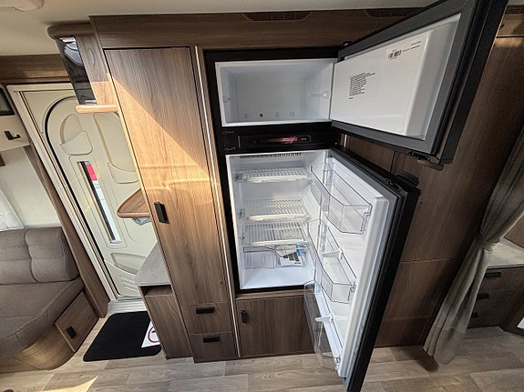 Kabe Royal 600 CXL KS * Stor sittgrupp * 3197 kr/mån * 12 of 20