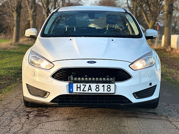 Ford Focus 3 of 16