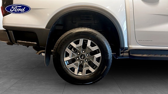 Ford Ranger 9 of 12