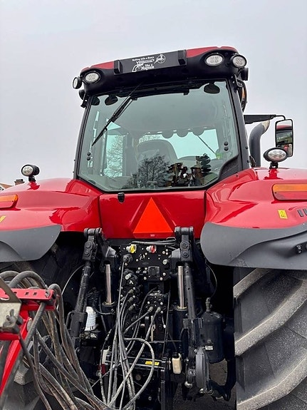 Case IH Magnum 310 6 of 9