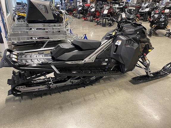 Lynx SHREDDER RE 3700 850 E-TEC Turbo R SHOT Black Edition 2 of 5