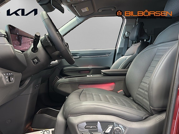 Kia EV9 8 of 19