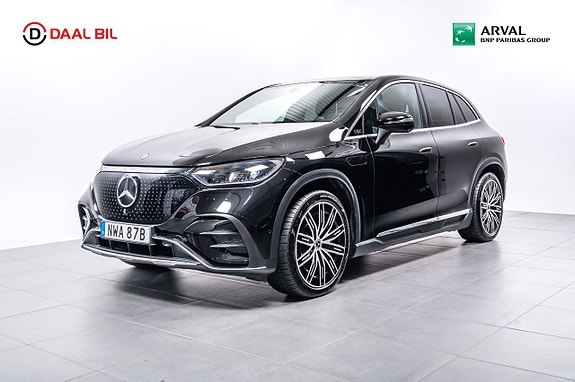 Mercedes-Benz EQE SUV 3 of 5