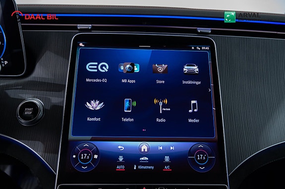 Mercedes-Benz EQE SUV 15 of 25