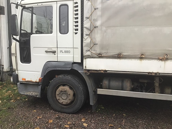 Volvo Kapellbil 2 of 5
