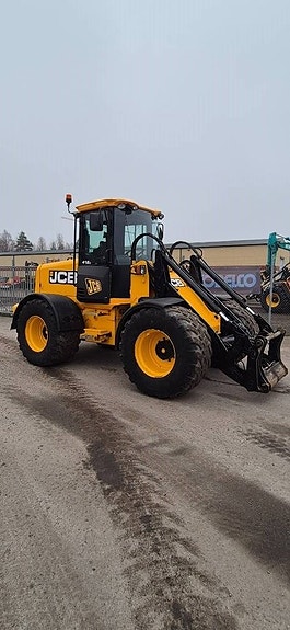 JCB 412 S