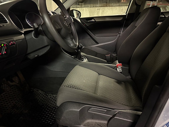 Volkswagen Golf VI 7 of 16
