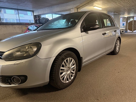 Volkswagen Golf VI 13 of 16