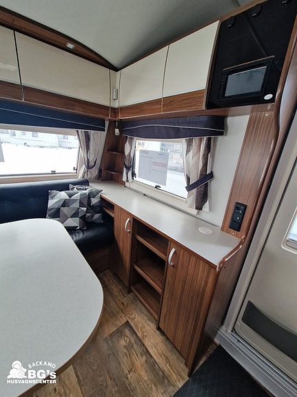 Polar 560 CTH VK Customized / Livingroom 3 of 8