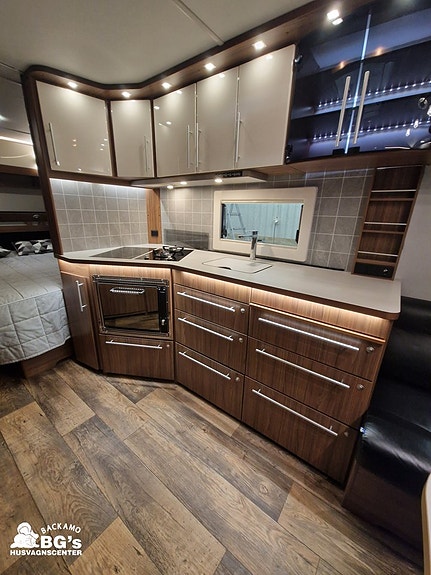 Polar 560 CTH VK Customized / Livingroom 4 of 8