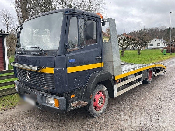 Biltransport Mercedes 814