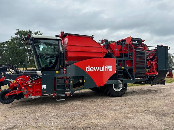 NY DEWULF RQA3060 självgående potatisupptagare LAGERMASKIN