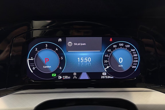 Volkswagen Golf Alltrack 11 of 25