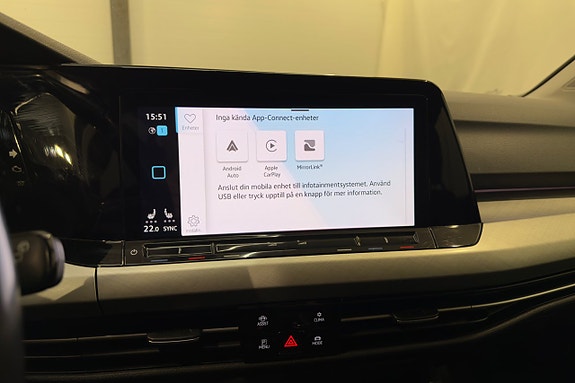 Volkswagen Golf Alltrack 16 of 25